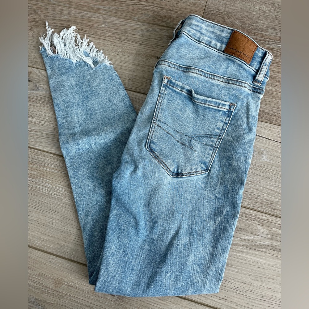 AE High-rise jogging crop